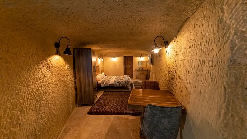 Feris Cave Hotel