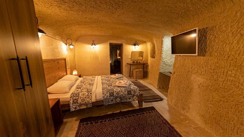 Feris Cave Hotel