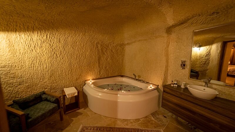 Feris Cave Hotel