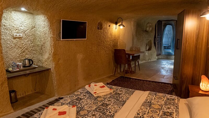 Feris Cave Hotel