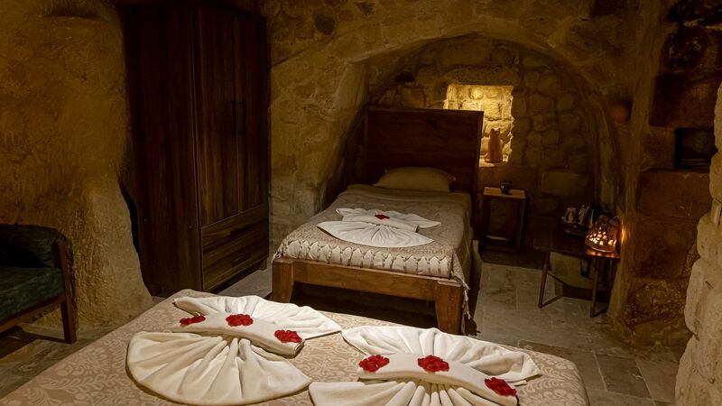 Feris Cave Hotel