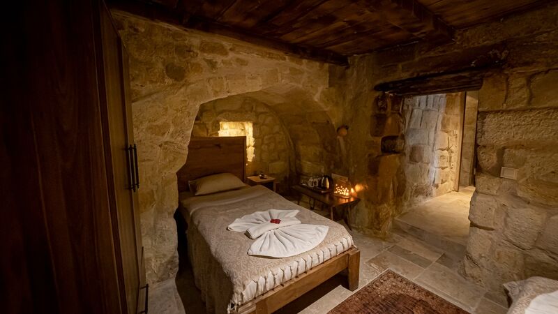Feris Cave Hotel