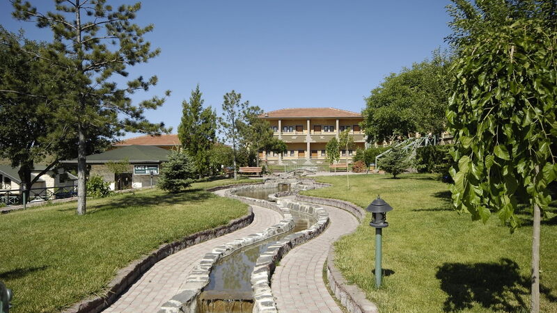 Monark Hotel