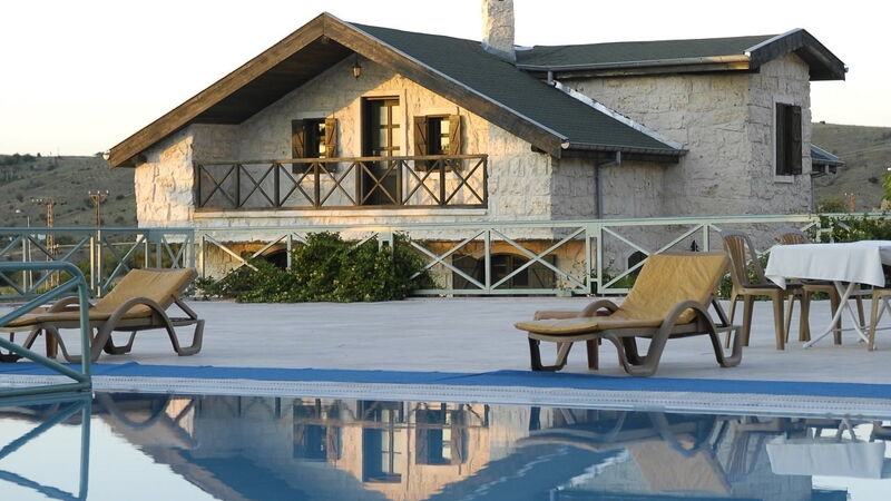 Monark Hotel