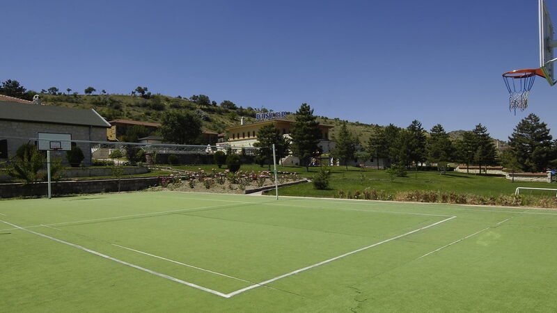 Monark Hotel