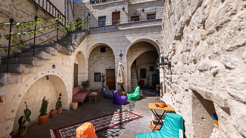 Feris Cave Hotel
