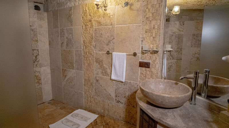 Kemerhan Cave Suites