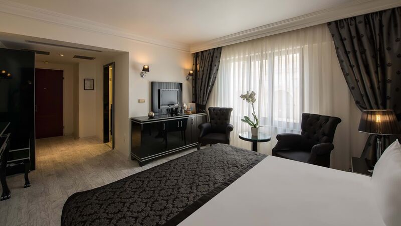Yigit Alp Hotel