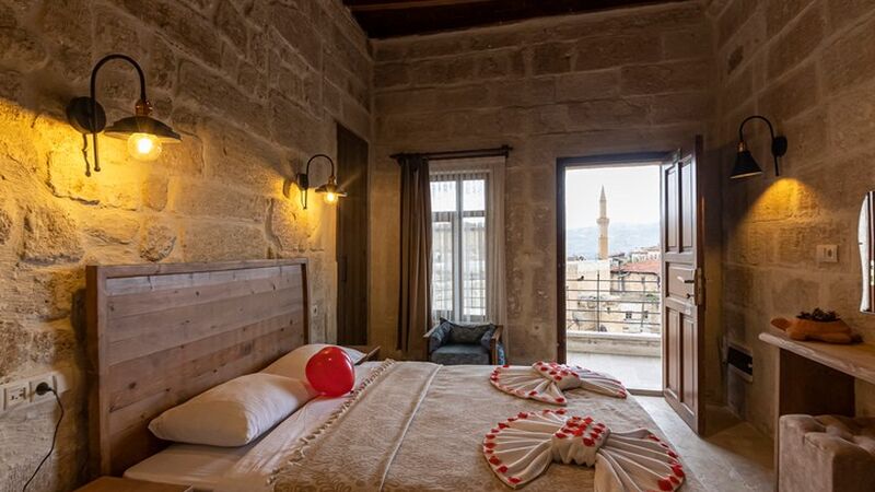 Feris Cave Hotel