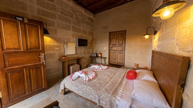 Feris Cave Hotel