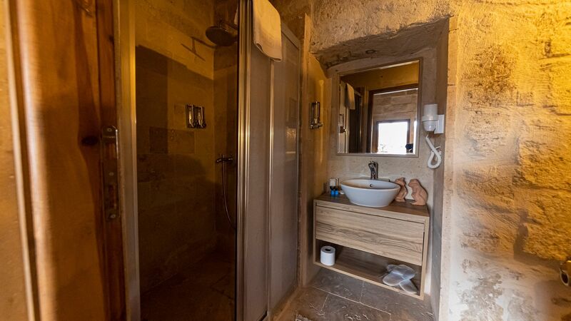 Feris Cave Hotel
