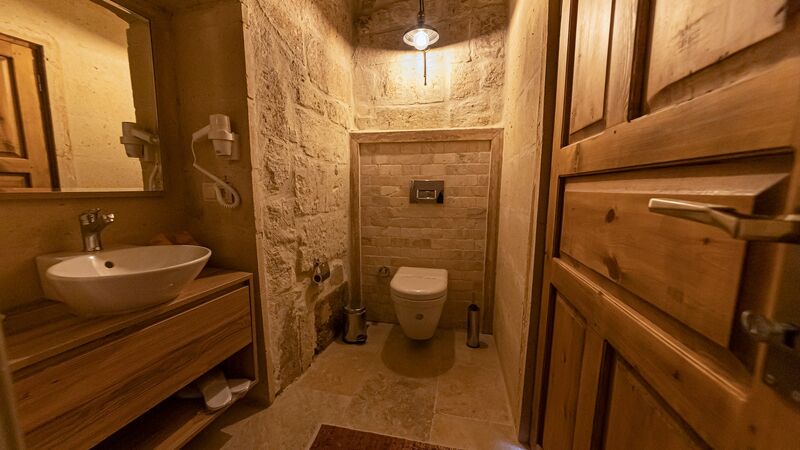 Feris Cave Hotel