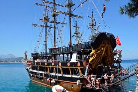 Kemer Pirates Yatch Tour