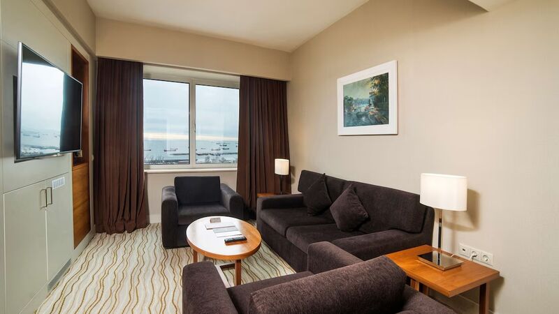 Radisson President Old Town Hotel